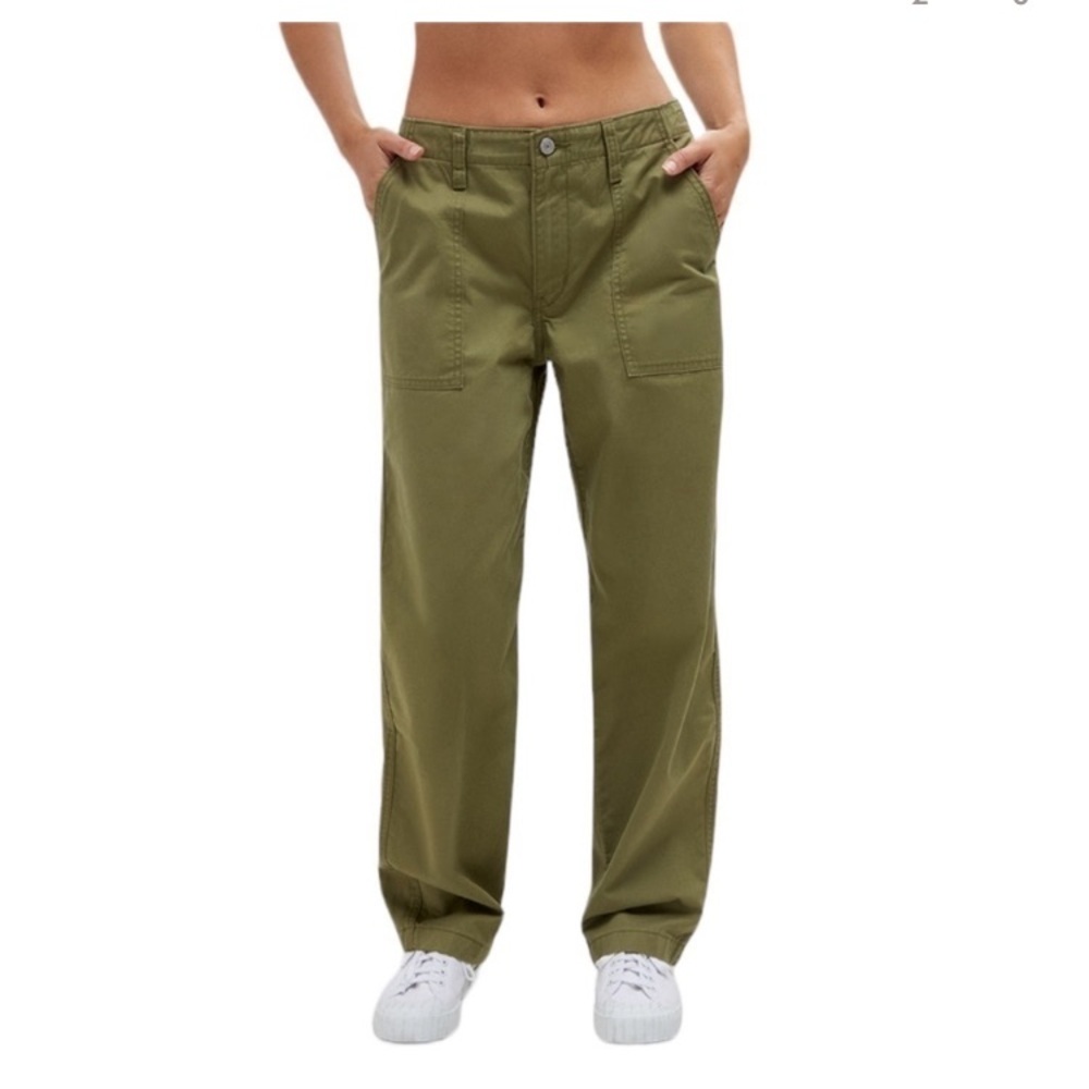 Like New Levi's Women's '94 Baggy Utility Olive Pant 29